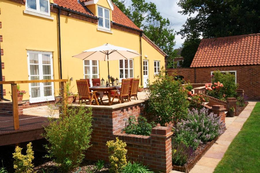 East Harling Sunset House Bed And Breakfast المظهر الخارجي الصورة