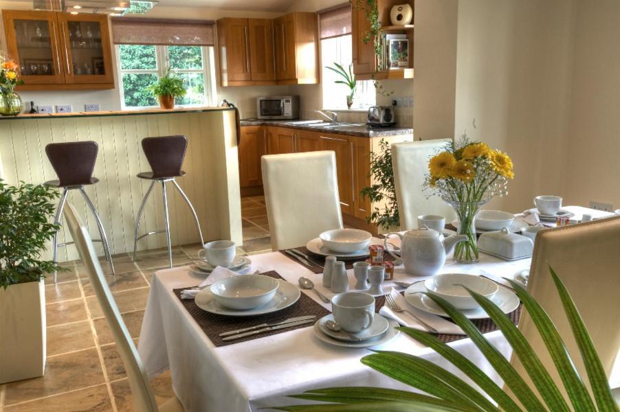 East Harling Sunset House Bed And Breakfast المظهر الخارجي الصورة